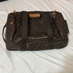 Louis Vuitton Brown and Gold Leather Accent