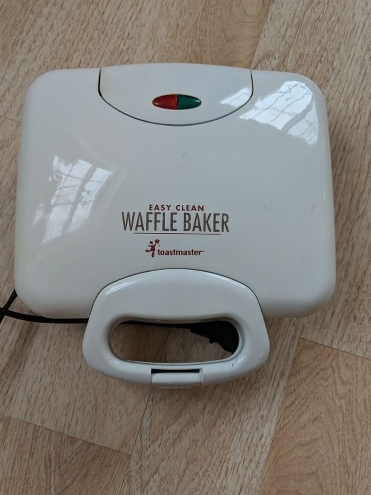 Toastmaster 2-Square Waffle Iron