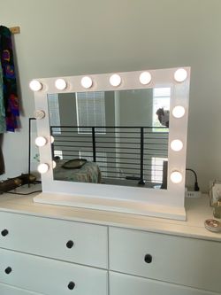 Hollywood Lighted Vanity Makeup Mirror with Bulbs & Built-in Power Outlet