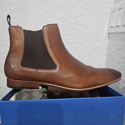 Mr. B's Chelsea Men's Boots. Cognac color Size 11