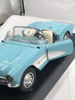 12” 1957 Chevrolet Corvette blue collectors model