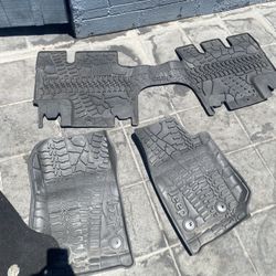 Jeep Wrangler Mud Terrain Mats 