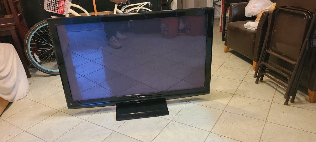 50 Inch Panasonic Tv