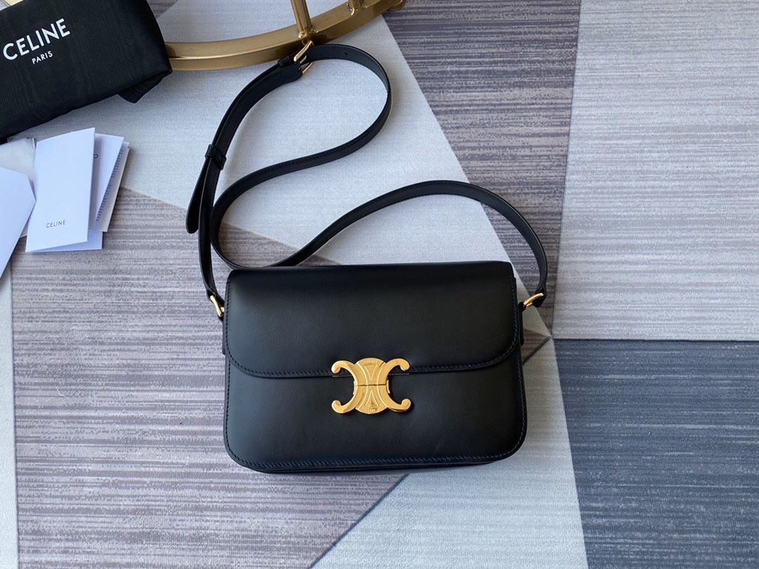 100% authentic CELINE / CELINE O Arc de Triomphe bean curd bag black small square bag handbag shoulder bag crossbody women's bag