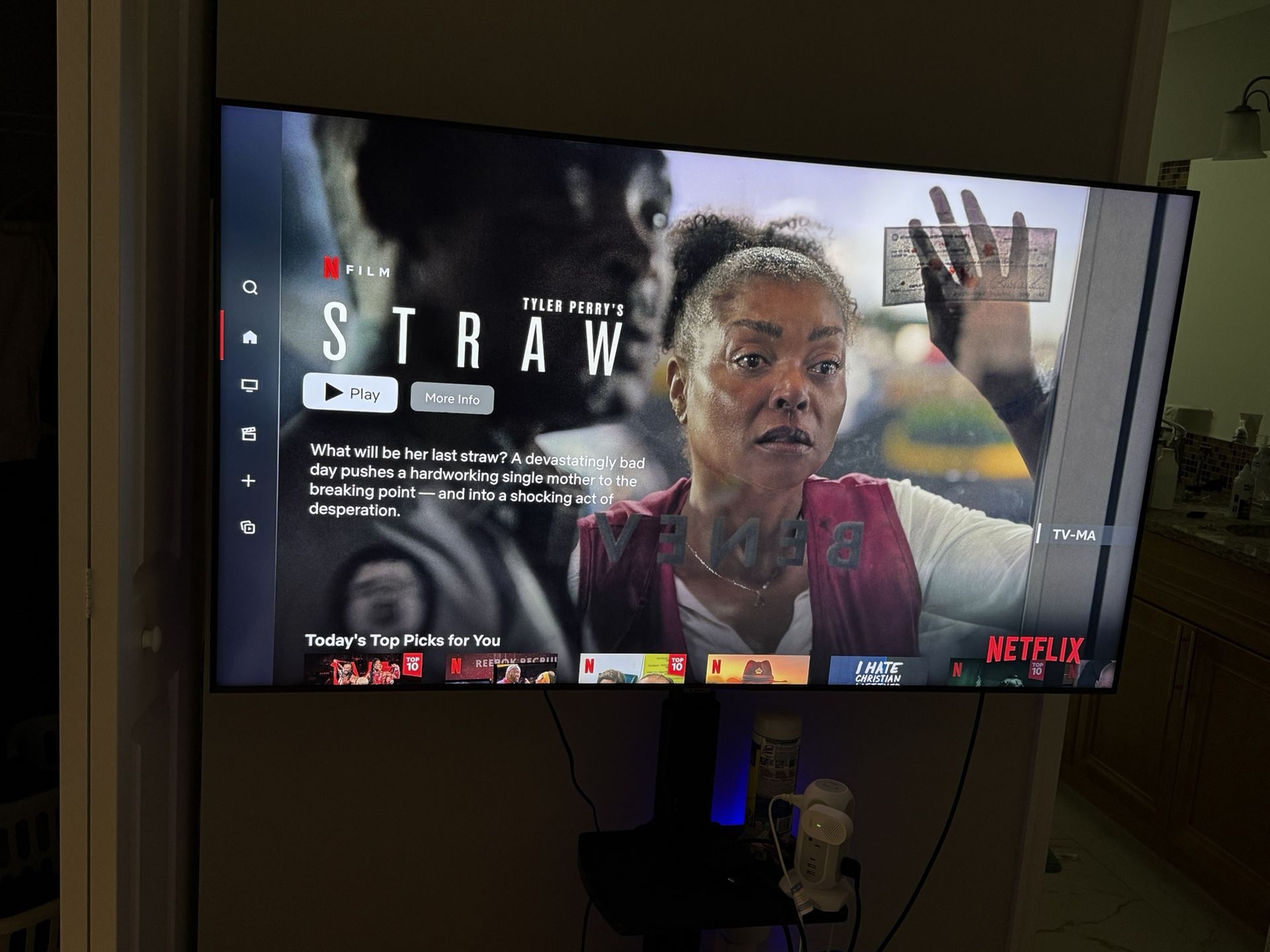 Samsung 4K 65 Inch TV QLED 4K smart TV with Alexa