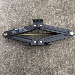 Camp Trailer Stabilizer