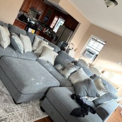 Sectional Couch And  Ottoman