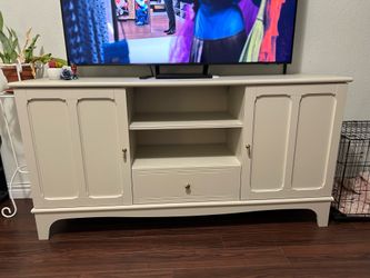 Beautiful Tv Stand - fits 65” tv with storage!