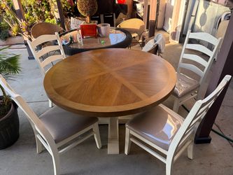 Dinning room table