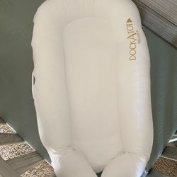 dock a tot travel bag DockATot Grand DockATot Grand Transport Bag Crib Nest Portable Crib Travel Bag 9-36 Months Midnight Teal Baby Products catching tote bag Dock a Tot Review -