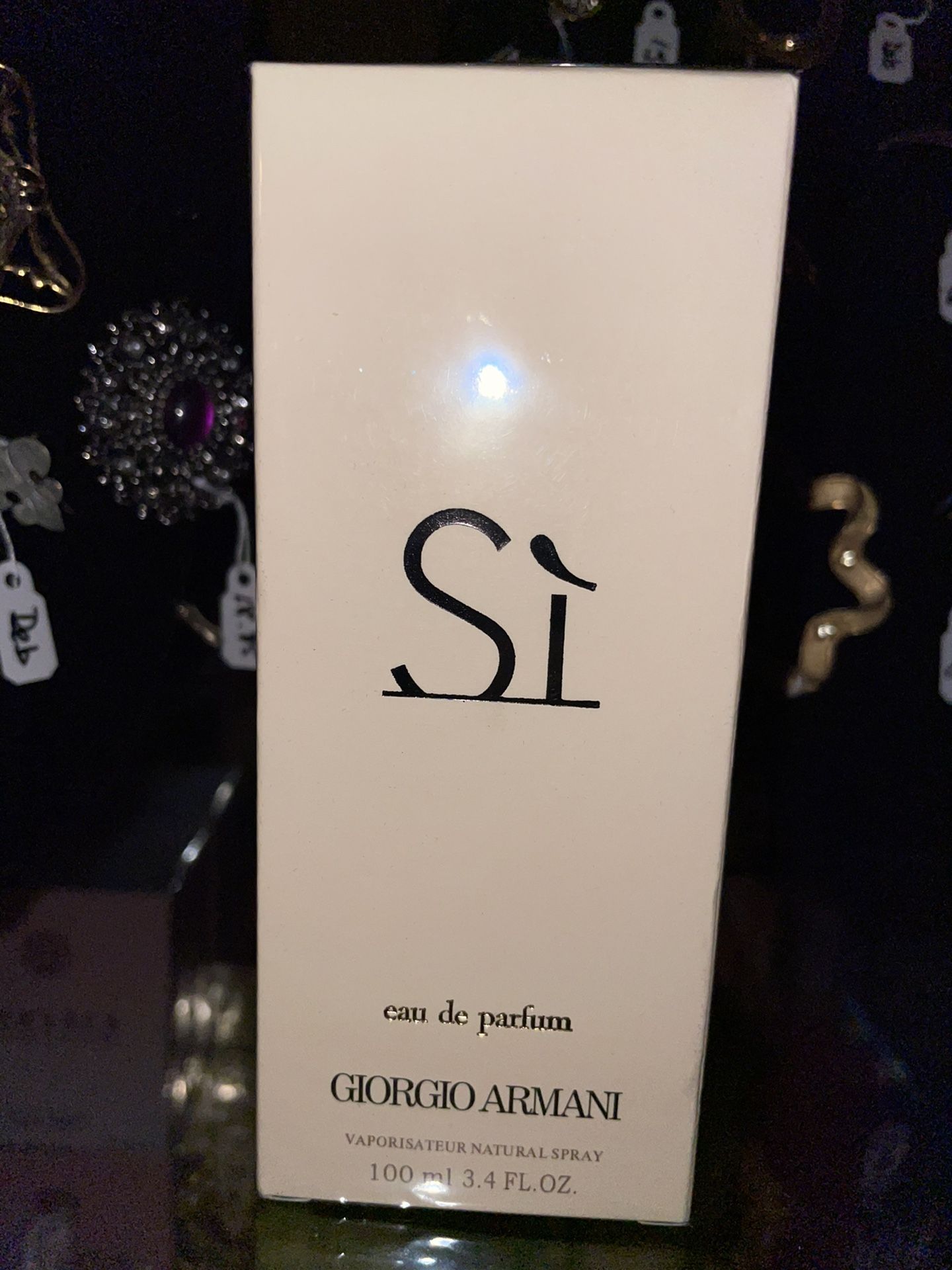 Si Armani Perfume... LARGE SIZE.. New... Never Opened ... $85