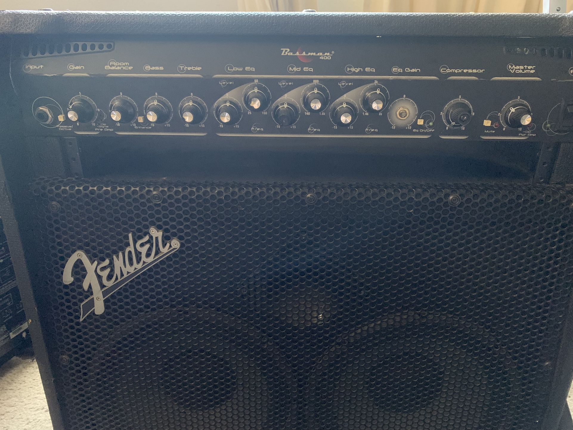 Fender bassman 400 2x10 bass amp 