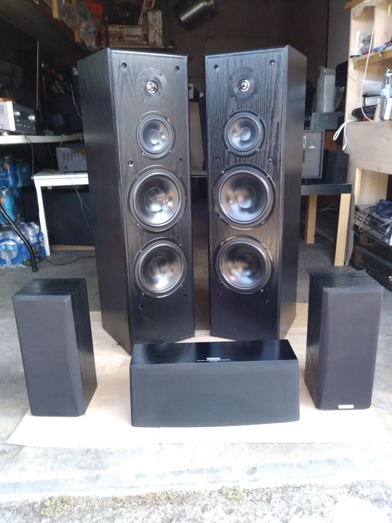 DENMARK E-830LR 400 WATTS 4 WOOFERS 8" 1 CENYER 2 SURROUND SPEAKERS EQUIPAMENT SURROUND HD DIGITAL AUDIO