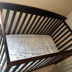 Crib+mattress