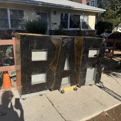 “FREE” Bar