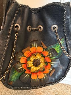 Vintage leather bag