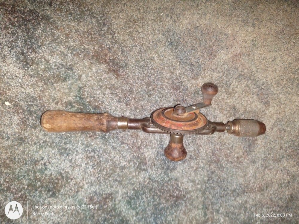 Vintage Rustic Craftsman Egg Beater Style Hand Crank Drill,Old Carpenter Tool