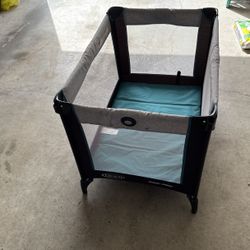 Graco Pack N Play Crib