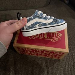 Vans Size 5C 