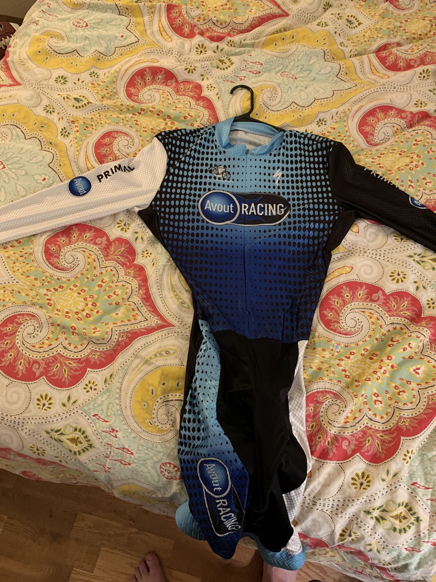 Primal Cycling Jersey/One piece cycling Suit w butt pad men's size XL