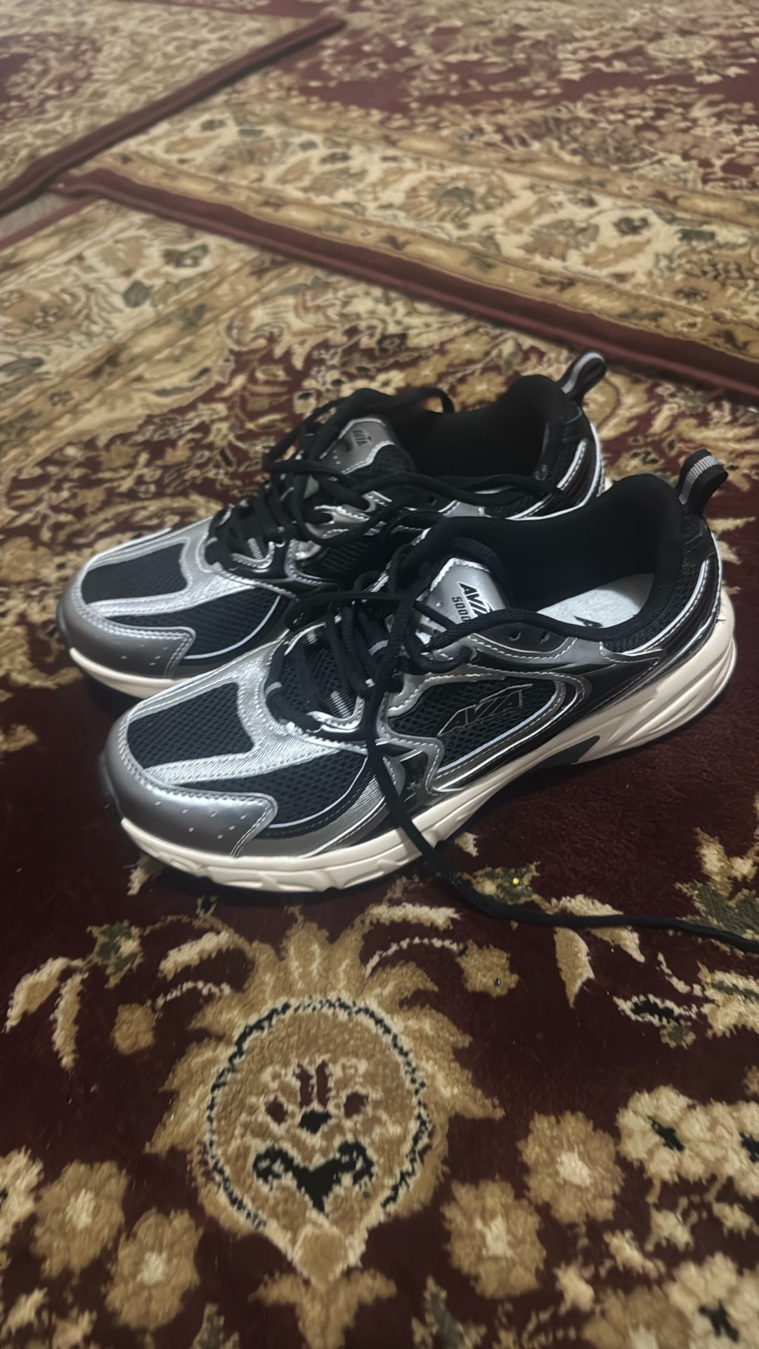 Is The Shoes I Wanna Sell Them For?