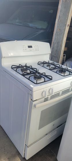 Refrigerator & Stove