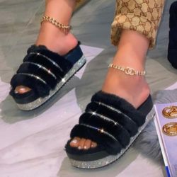 Rhinestone Fur Sandal - BLACK