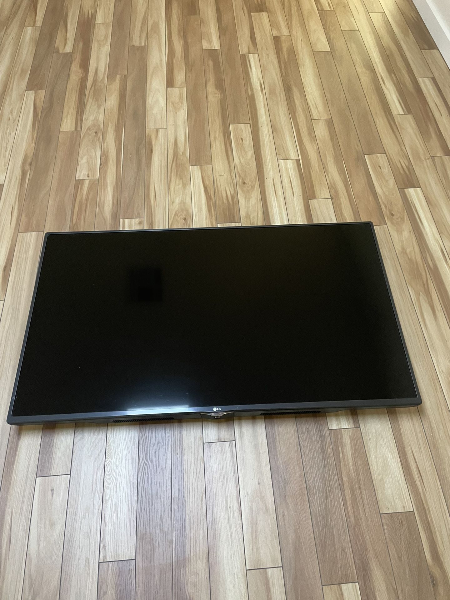 55in LG TV Works Great