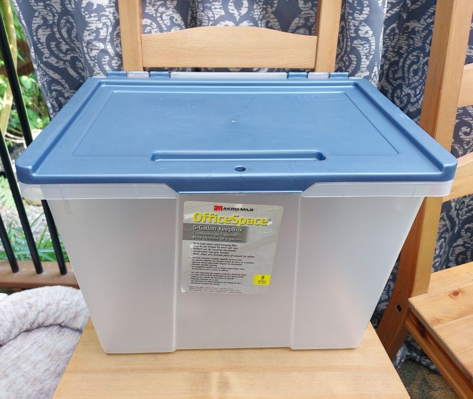 5 Gallon Storage with Flip Lid