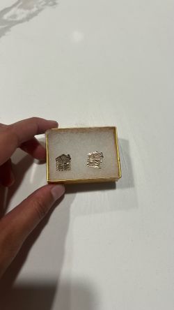 10k gold trap house earrings