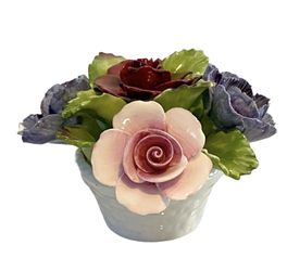Aynsley England Fine Bone China Hand Modeled Hand Painted Forever Flowers Garden Bouquet Basket Decor