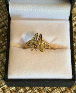 14k gold "M" or "W" ring