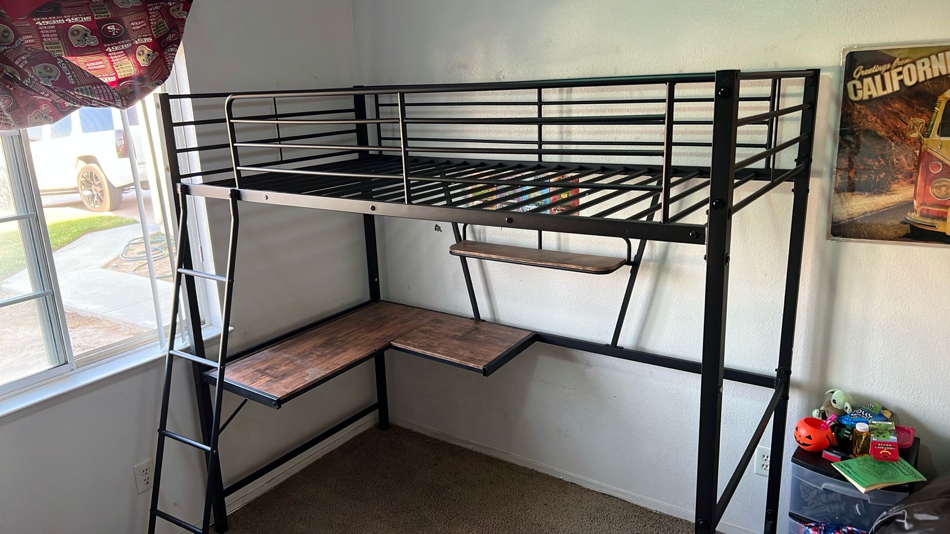 Twin Bed