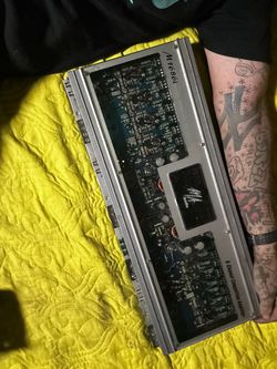 MA Audio M16861 6-Channel Car Amplifier