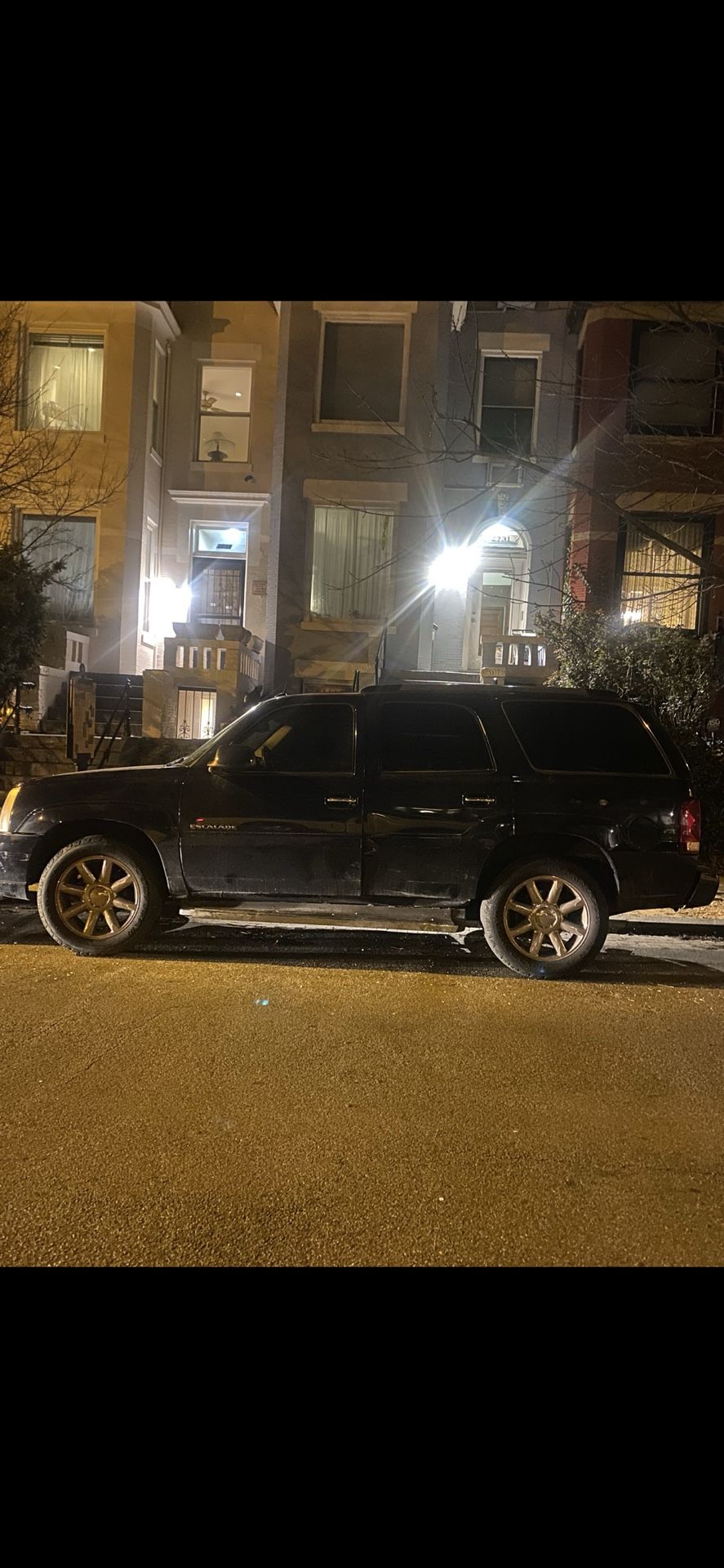 2004 Cadillac Escalade