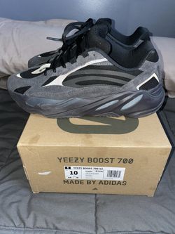 Yeezy Vanta 700