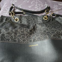 Calvin Tote Bag With Small Bag. 