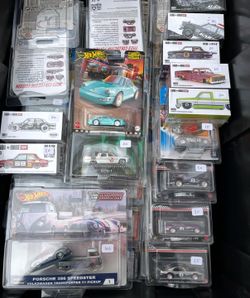 MASSIVE TOY SALE AT THE SAN DIEGO KOBYS FLEA MARKET ON THE JUNE 26TH 27TH & 28TH!!!  WILL HAVE ALL THE NEWEST RMS  DUMPLIGS, AÉRO STYLES, NEEDOHS POKE