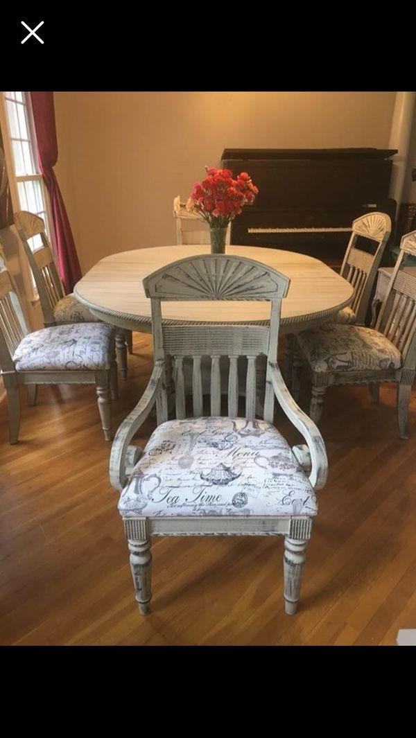 Refinished Distressed Table W 6 Chairs And 1 Leaf Furniture In Refinished Distressed Table W 6 Chairs And 1 Leaf Furniture In Mooresville Nc Offerup