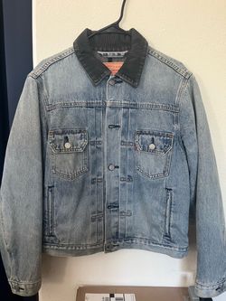 Stussy Levi's Embossed Trucker Denim Jacket Sz S Small Rare Only Tried On