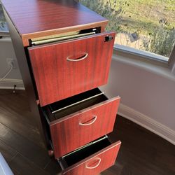 File Cabinet 3 Drawers