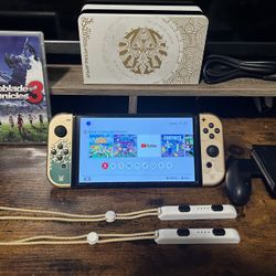 Nintendo Switch OLED – Zelda Tears of the Kingdom Limited Edition + Xenoblade Chronicles 3