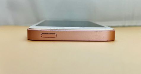 Apple iphone se 16gb rose gold new arrivals