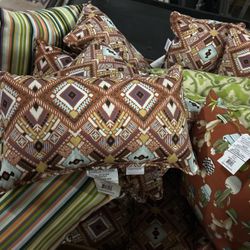 Decorative Outdoor Pillows
