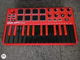 Akai Mini Keyboard