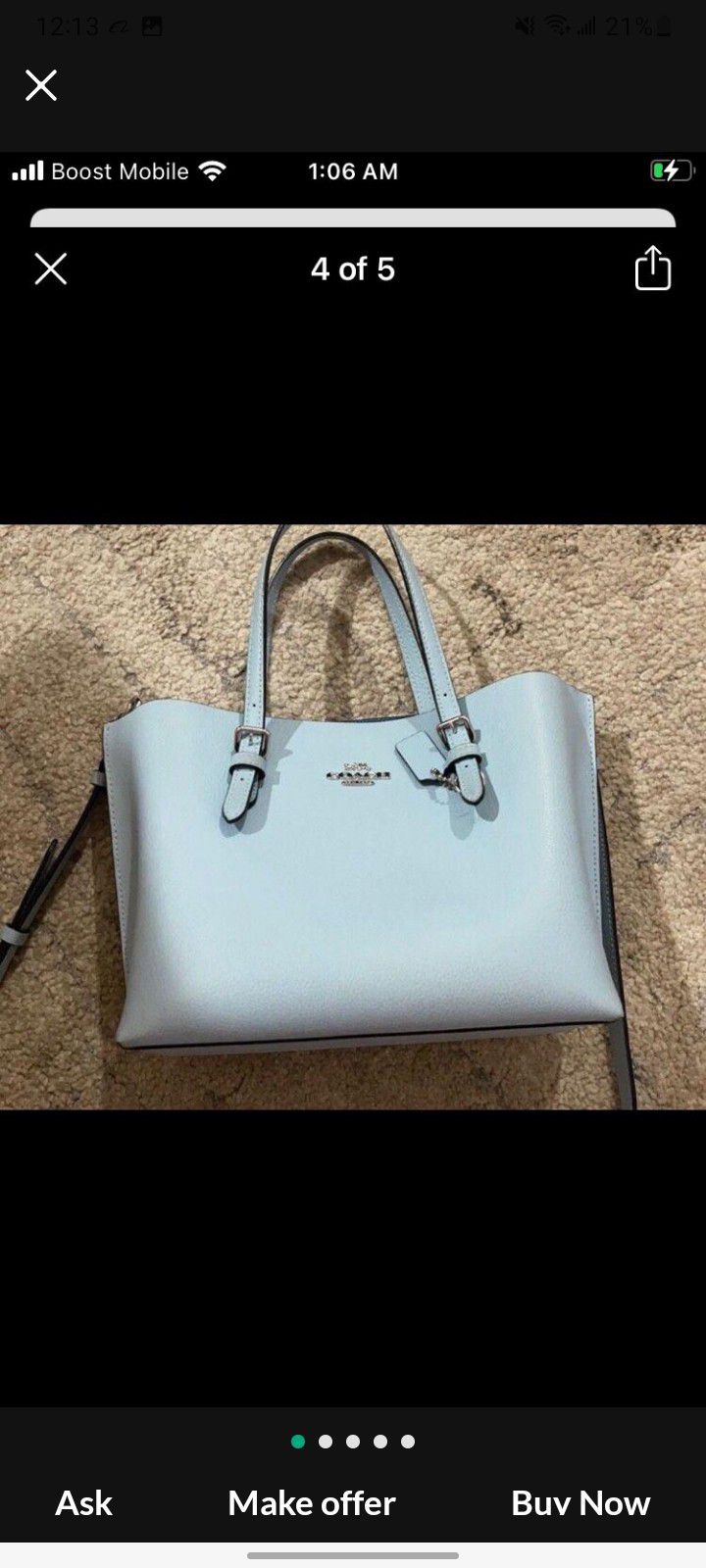 Good Condition Light Blue Coach Bag Very Pretty For Spring And Summer 🤩