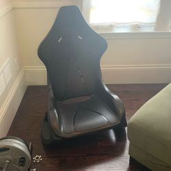 Gaming chair
