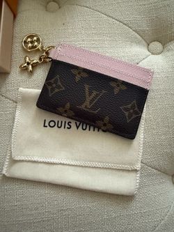 Louis Vuitton Card holder Comes with receipt and brand new!