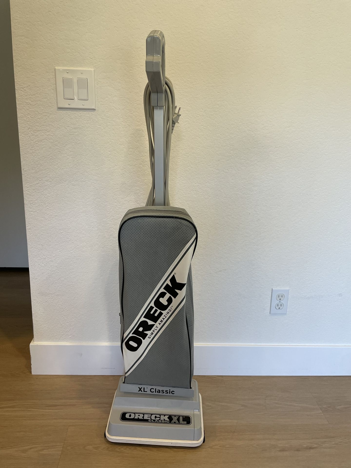 Oreck Classic XL Vacuum