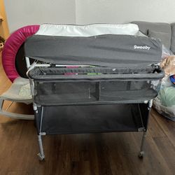 Sweeby Changing Table 